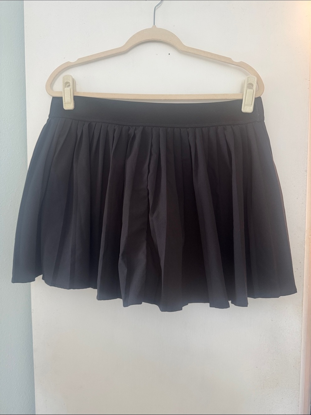 Nike Black Pleated Skater Tennis Skirt - Picture 2 of 2